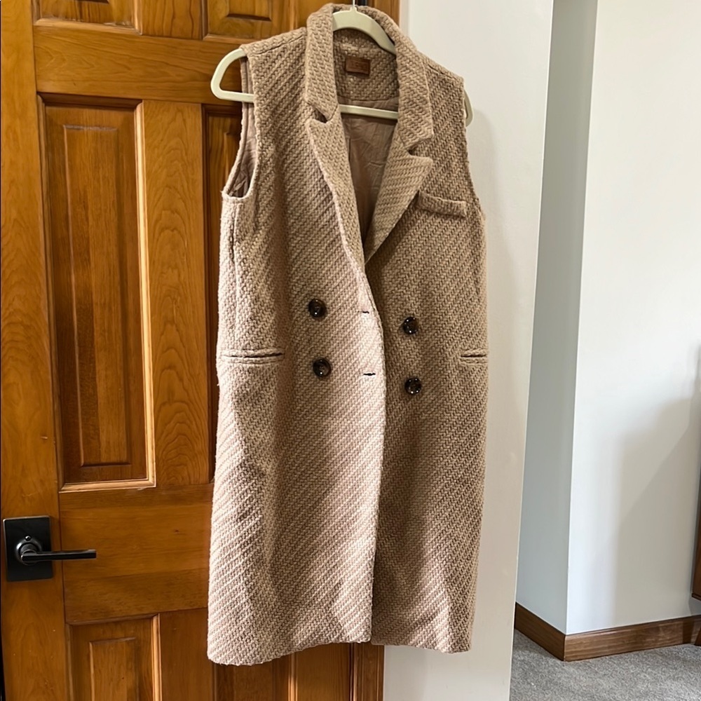 NWOT POL Double-Breasted Long Waist Coat with Thick Textured Fabric